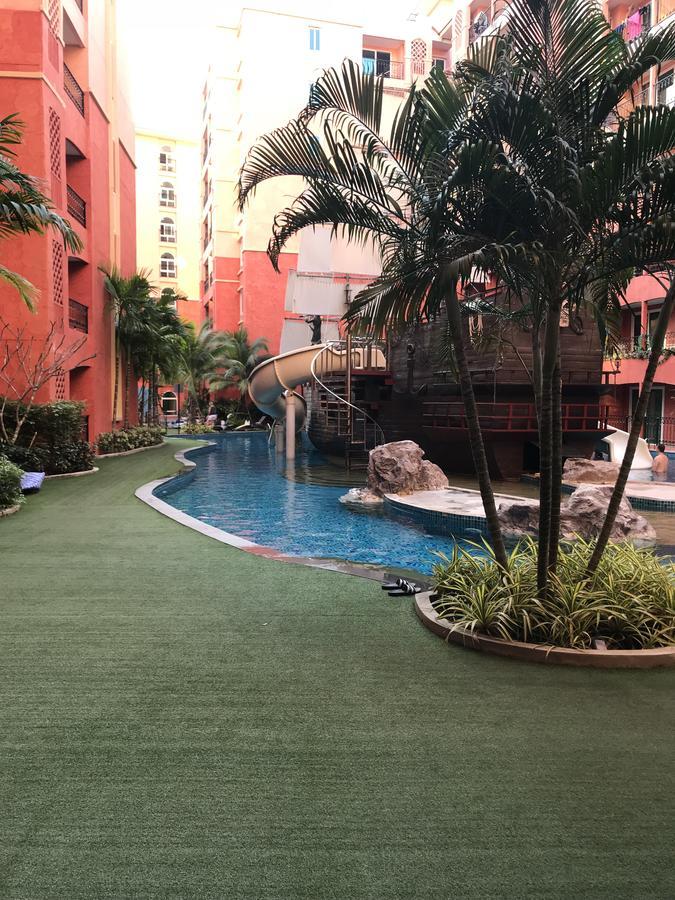 Seven Seas Resort By Pool Access Praia de Jomtien Exterior foto