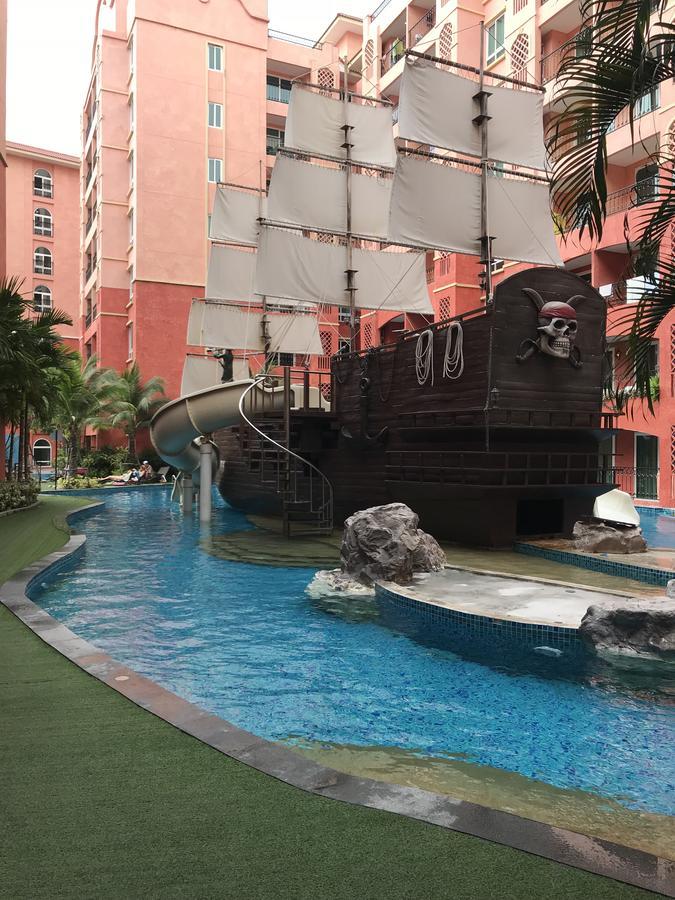 Seven Seas Resort By Pool Access Praia de Jomtien Exterior foto